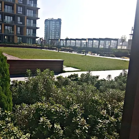 High Floor Lux Apartment